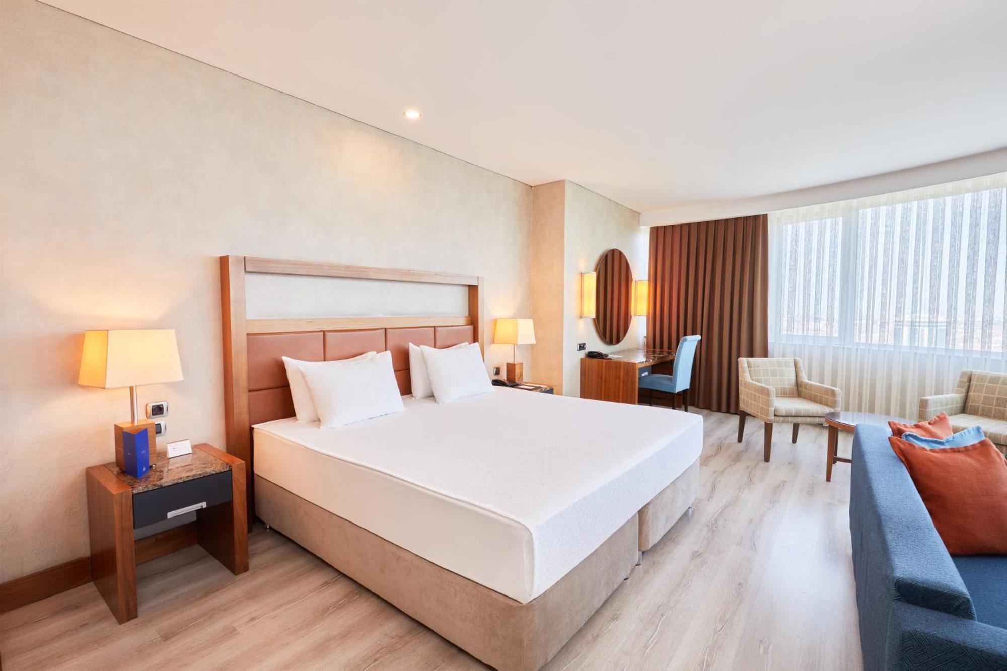 Dedeman Konya Hotel Convention Center Eksteriør bilde