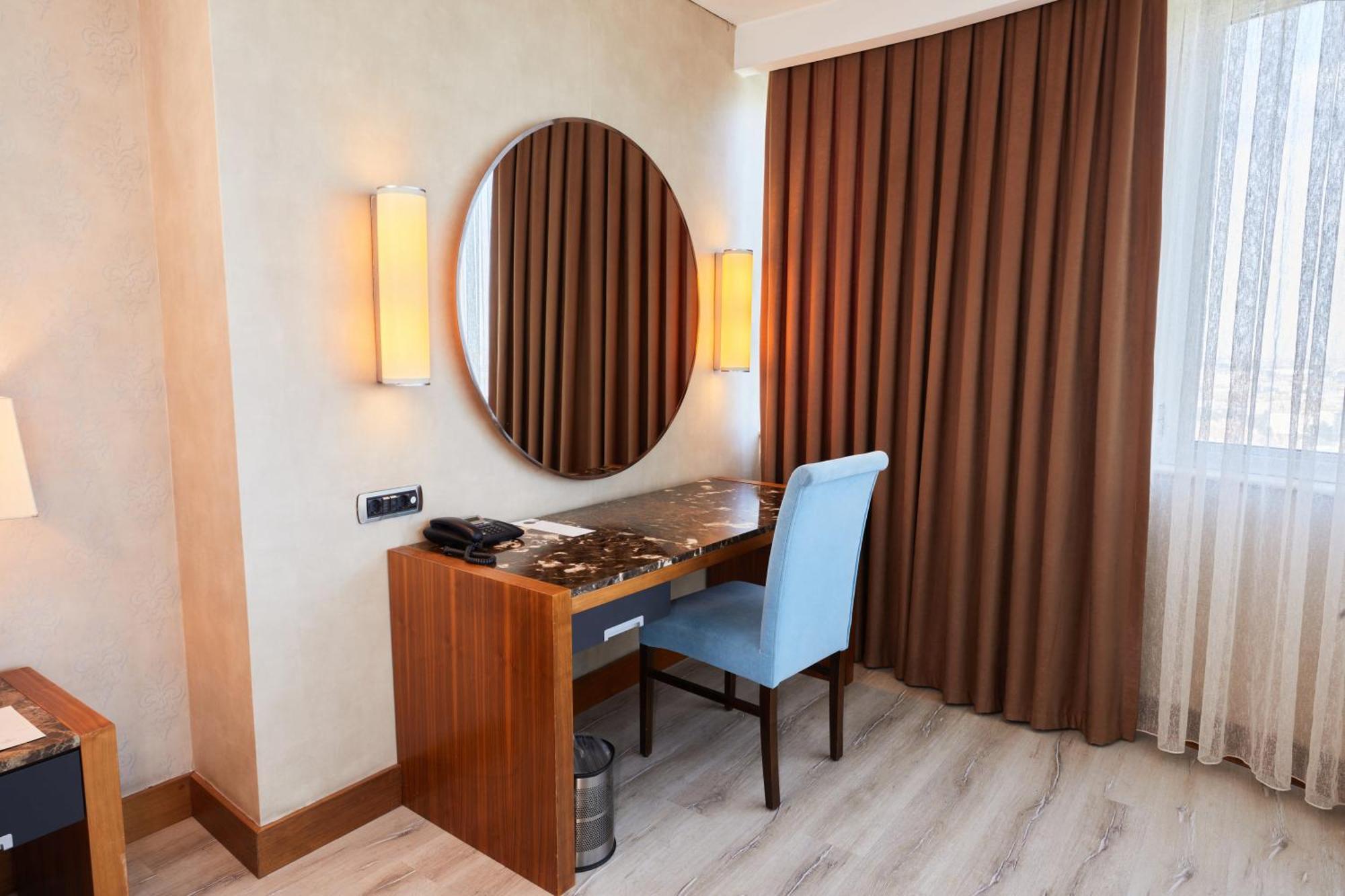 Dedeman Konya Hotel Convention Center Eksteriør bilde